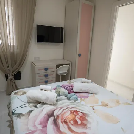 Dimora Santi E Marinai Apartman