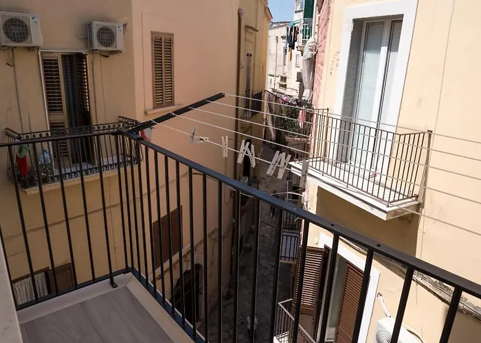 Apartment Dimora Santi E Marinai Bari