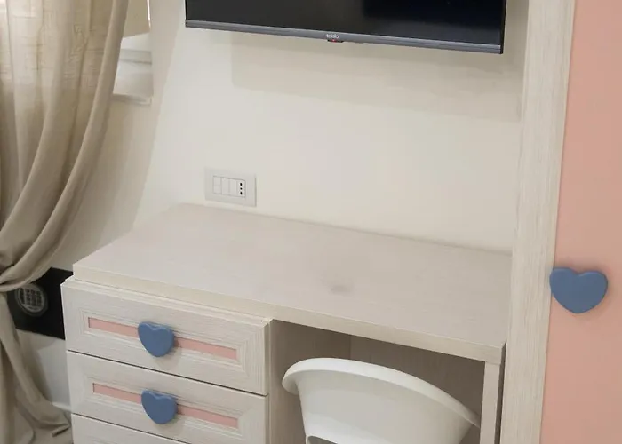 Dimora Santi E Marinai Lägenhet *